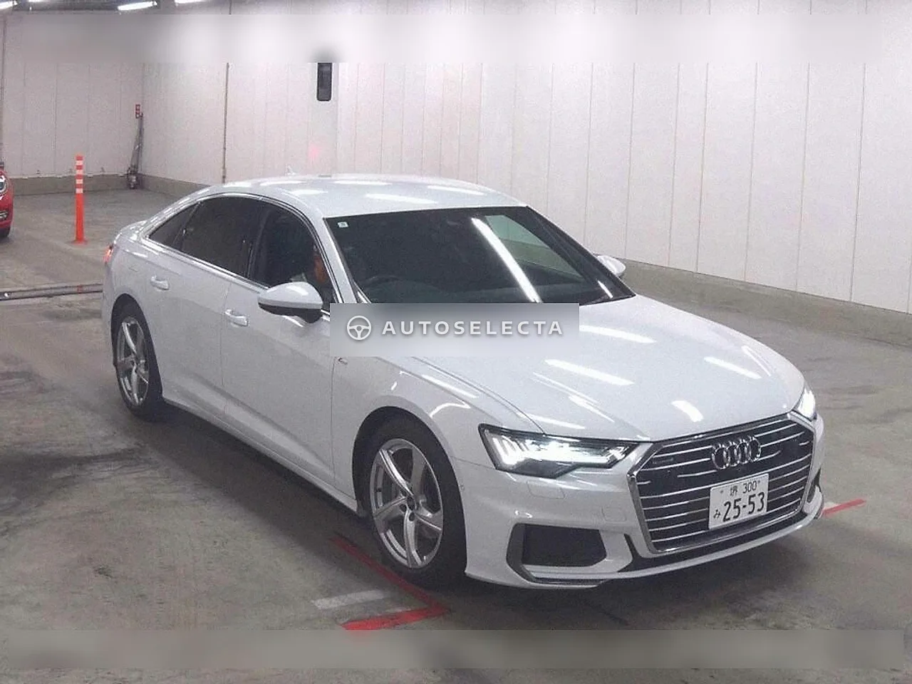 Audi A6 2021, photo 1 of 1