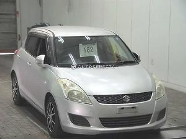 Suzuki Swift 2011, auction grade R