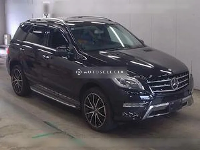 Mercedes-Benz M-Class 2013, auction grade 4