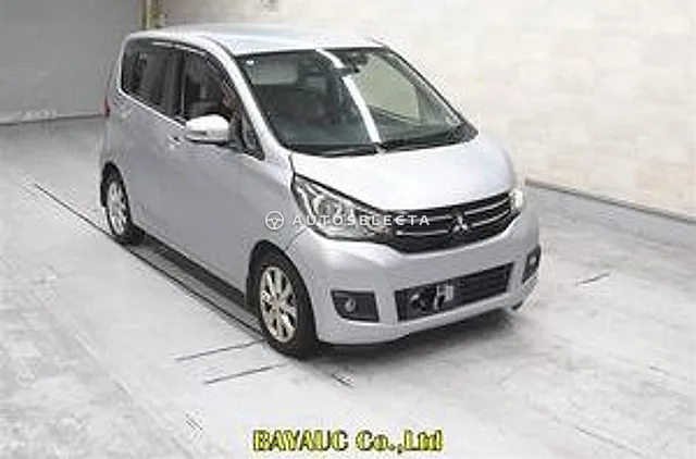 Mitsubishi eK Wagon 2015, auction grade 3.5