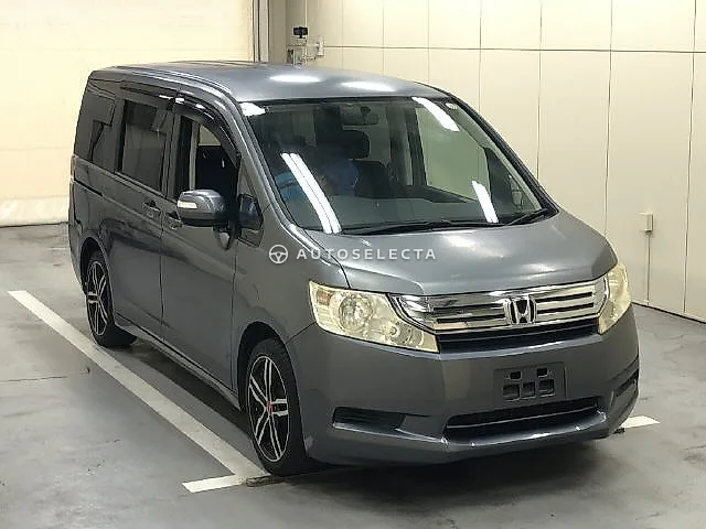 Honda Stepwgn 2010, auction grade R