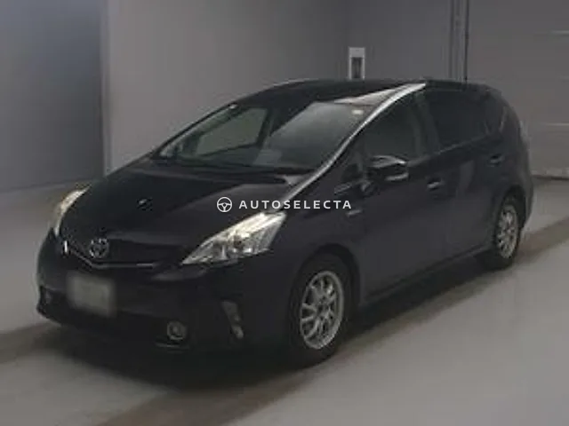 Toyota Prius Alpha 2014, auction grade 3.5