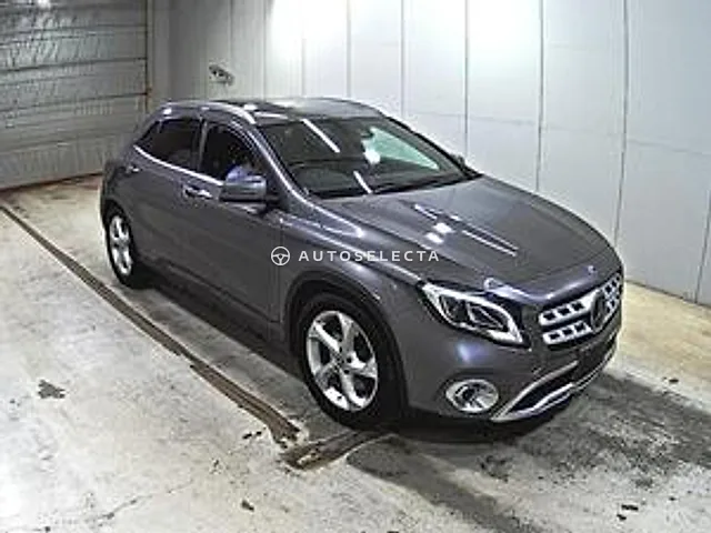 Mercedes-Benz GLA-Class 2019, auction grade 4.5