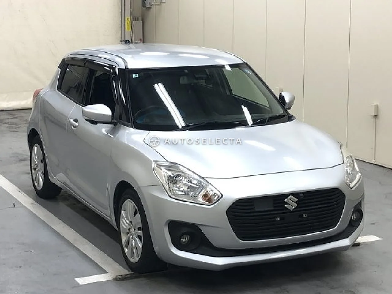 Suzuki Swift 2017, photo 1 of 1