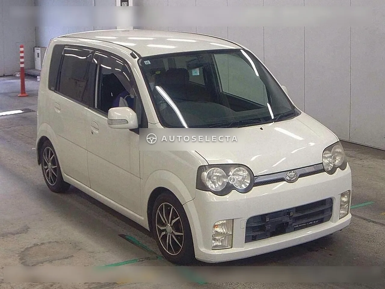 Daihatsu Move 2005, photo 1 of 1