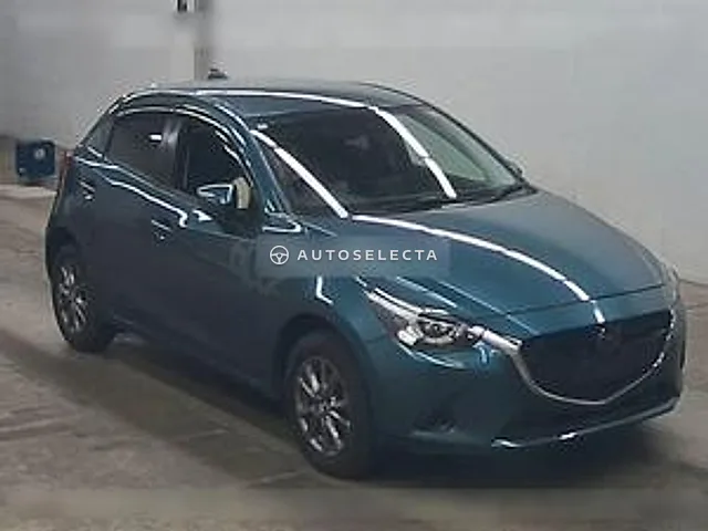 Mazda Demio 2018, auction grade 4