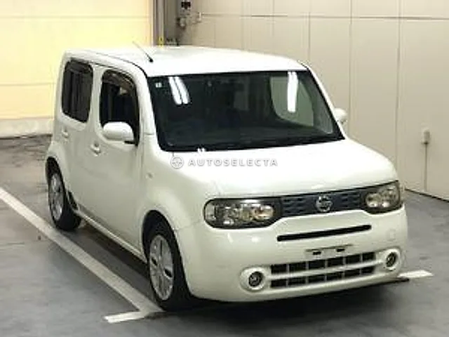 Nissan Cube 2010, auction grade 3.5