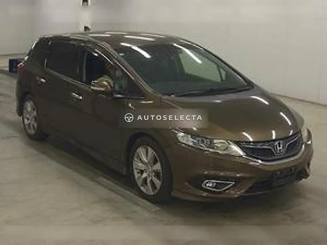 Honda Jade 2015, auction grade 3.5