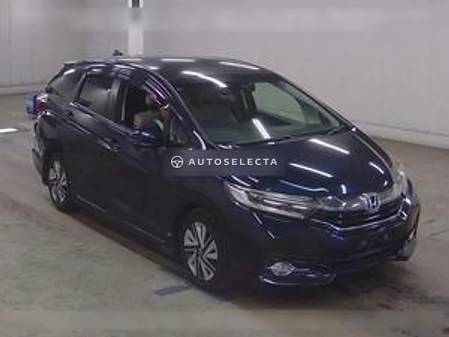 Honda Shuttle 2016, auction grade 4