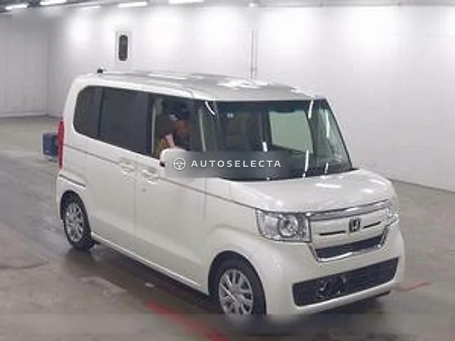Honda N-BOX 2017, auction grade 4