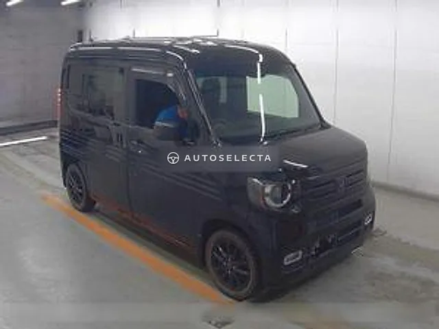 Honda N-VAN Plus Style 2018, auction grade R