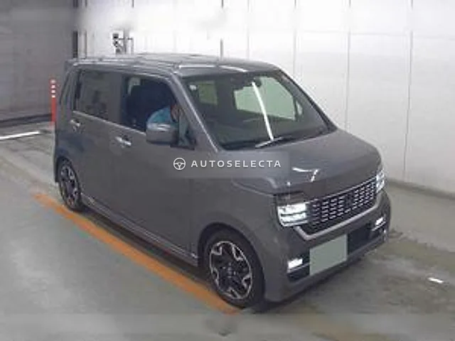 Honda N-WGN Custom 2021, auction grade 4.5