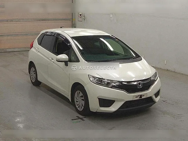Honda Fit 2016, auction grade R