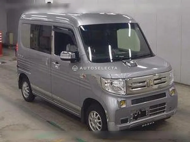 Honda N-VAN 2019, auction grade 3.5