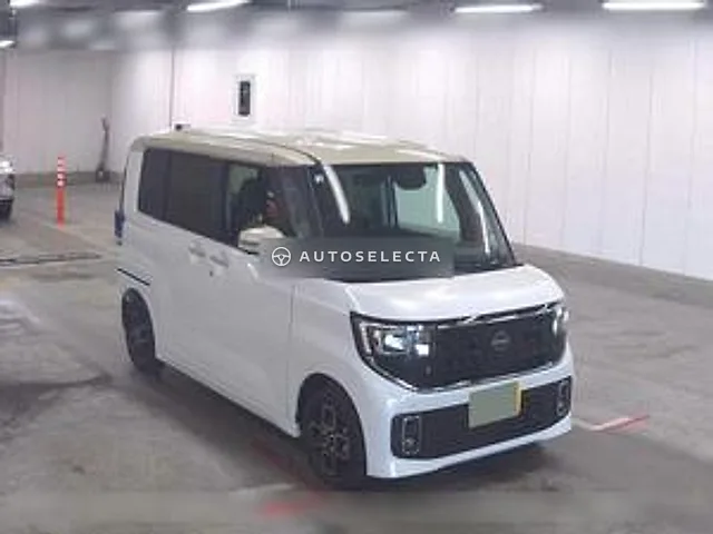 Nissan Roox 2026, auction grade 3