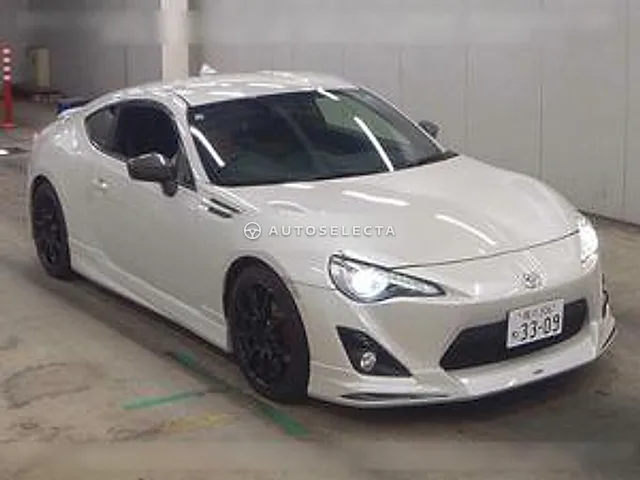 Subaru BRZ 2012, auction grade R