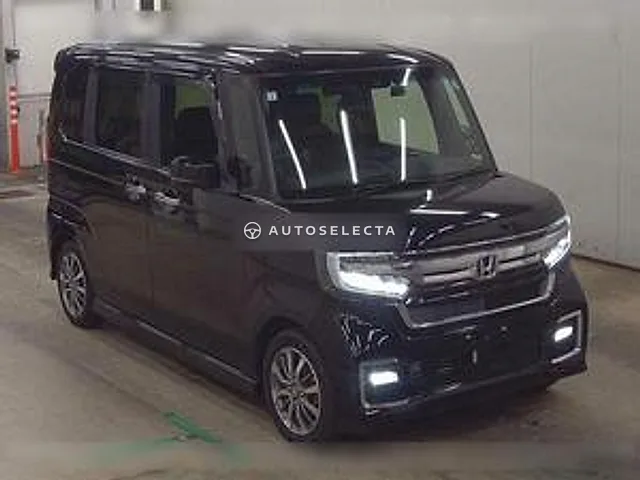 Honda N-BOX Custom 2021, auction grade 4