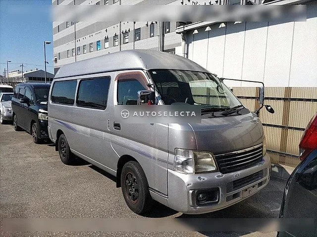 Nissan Caravan 2004