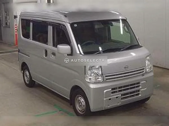 Nissan NV100 Clipper 2016, auction grade 3.5