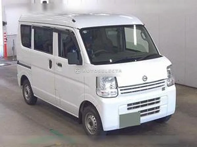 Nissan NV100 Clipper 2018, auction grade 4