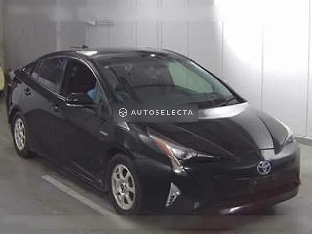 Toyota Prius 2016, auction grade R