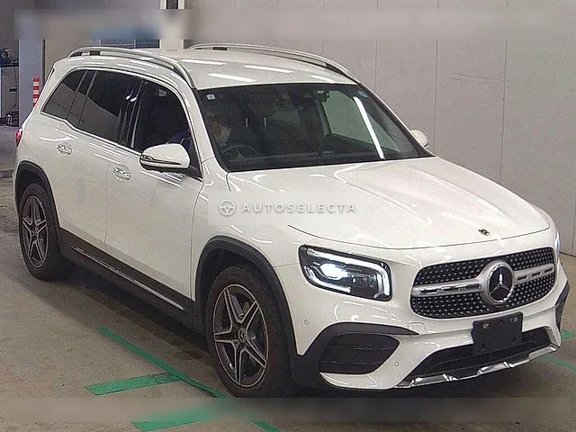 Mercedes-Benz GLB 2023, auction grade 4
