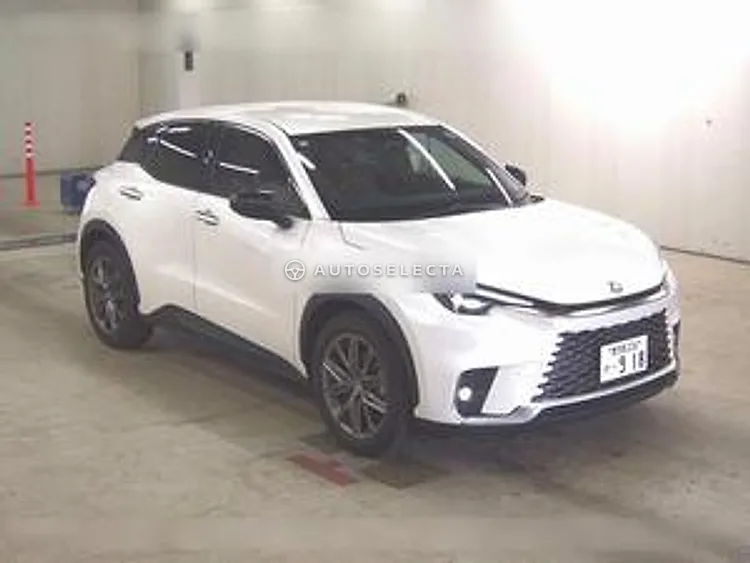 Lexus LBX 2024, photo 1 of 1