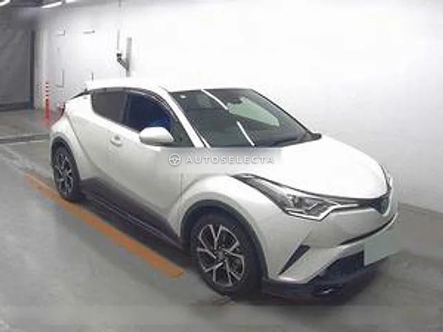 Toyota C-HR 2017, auction grade 4