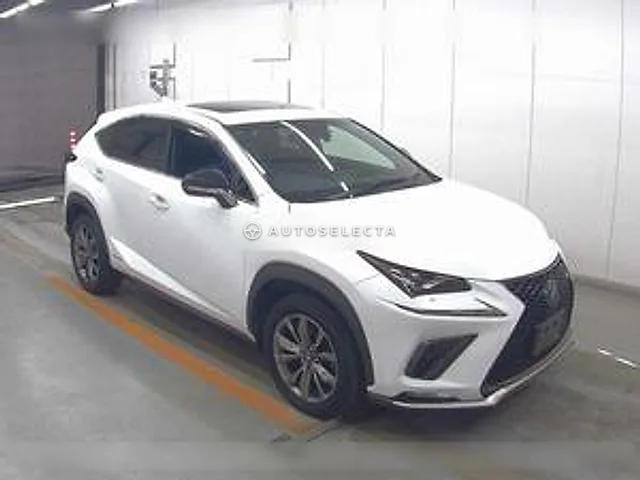 Lexus NX 2017, auction grade 3.5