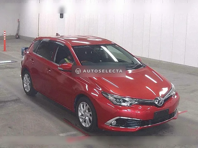 Toyota Auris 2015, auction grade 3.5