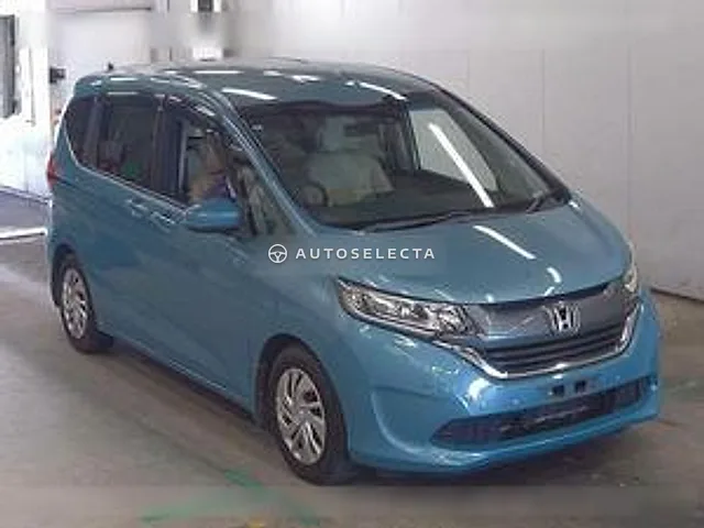 Honda Freed+ 2017, auction grade 3.5