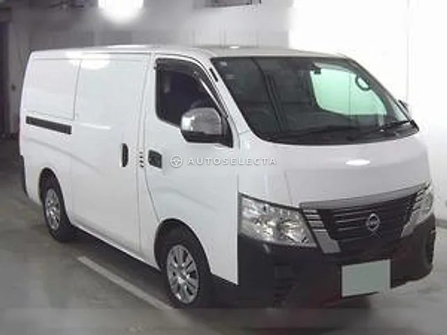 Nissan Caravan Van 2023, auction grade 3.5