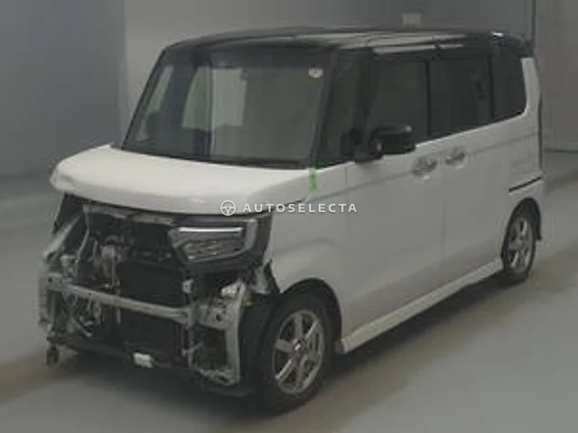 Honda N-BOX Custom 2018, auction grade R