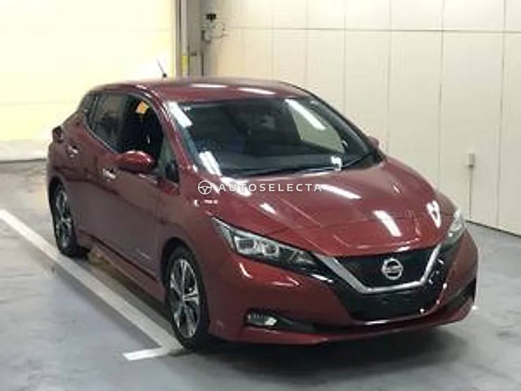Nissan Leaf 2017, photo 1 of 6