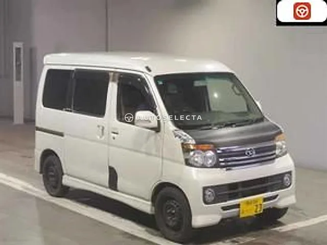 Daihatsu Atrai Wagon 2008, auction grade R