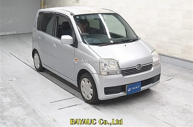 Daihatsu Move 2004, auction grade 3.5