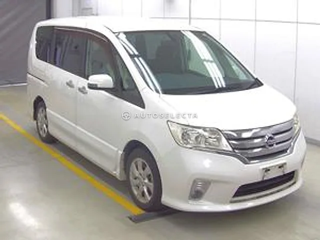 Nissan Serena 2012, auction grade R