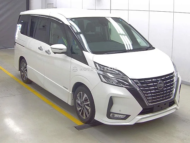 Nissan Serena 2022, auction grade 4