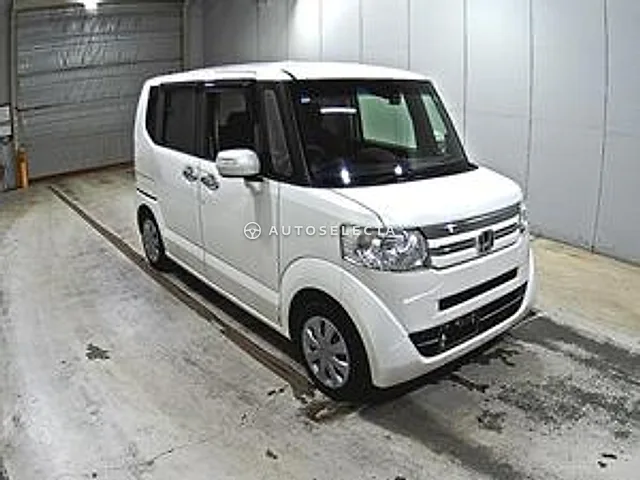 Honda N-BOX 2015, auction grade 3.5