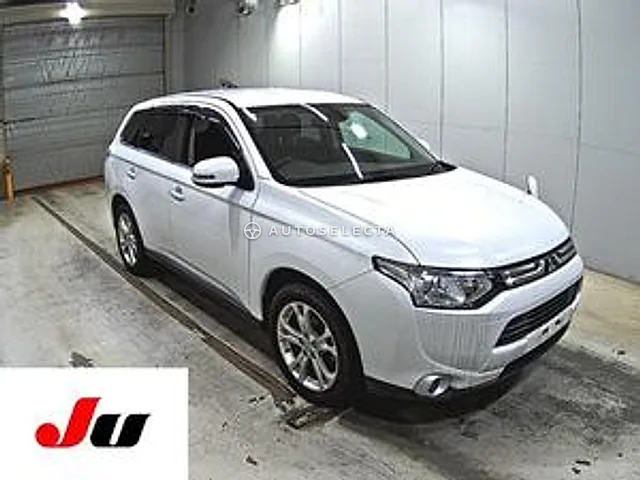 Mitsubishi Outlander 2013, auction grade 3.5
