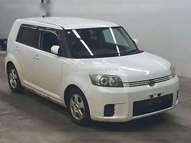 Toyota Corolla Rumion 2009, auction grade R