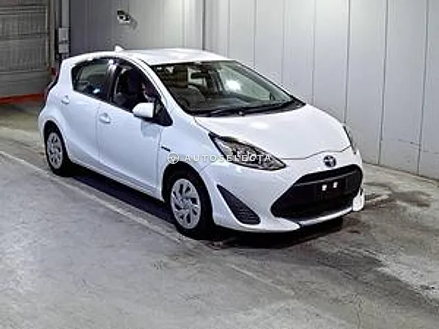 Toyota Aqua 2020, auction grade 4