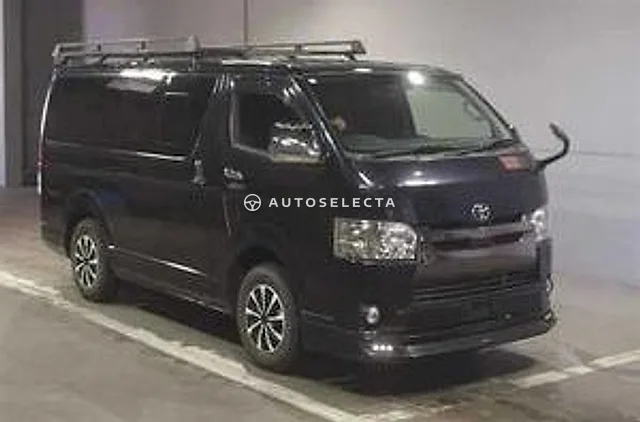 Toyota Hiace Van 2018, auction grade 3.5