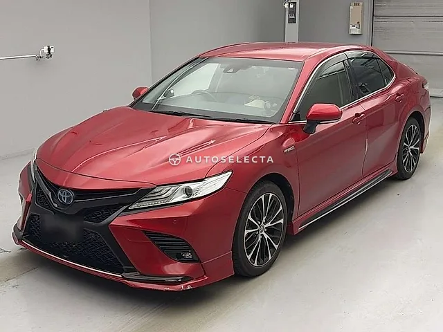Toyota Camry 2018, auction grade 3.5