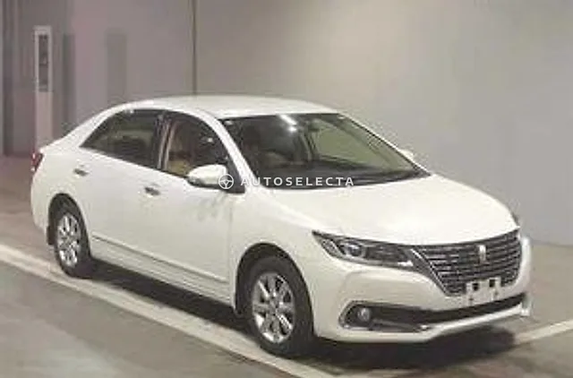 Toyota Premio 2018, auction grade 4
