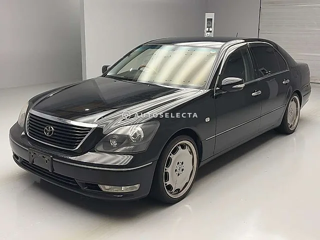 Toyota Celsior 2003, auction grade 3.5