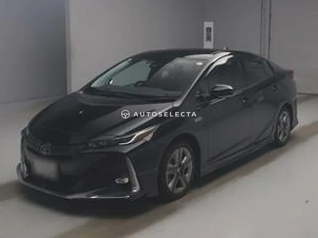 Toyota Prius PHV 2022, auction grade 3