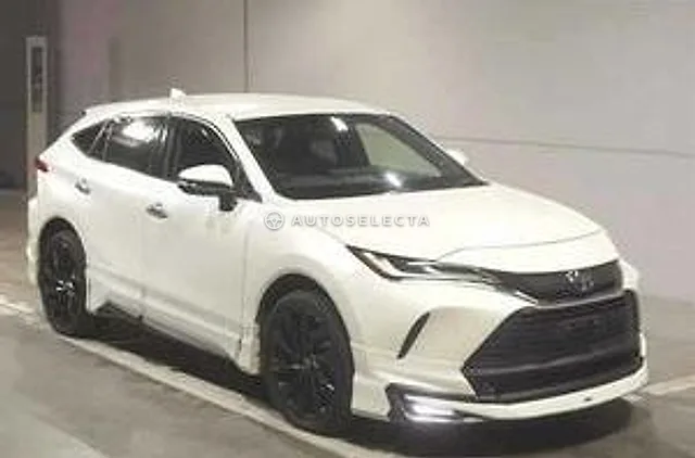 Toyota Harrier 2021, auction grade 4.5