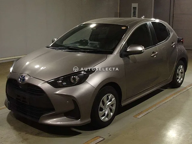 Toyota Yaris 2021, auction grade 3.5