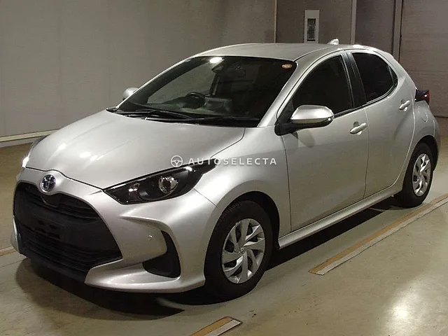 Toyota Yaris 2021, auction grade R